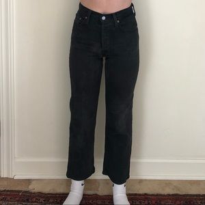 Levi’s black rib cage straight jeans size: 25